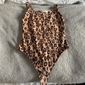 Aritzia bodysuit